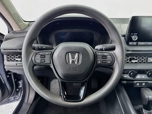 Certified 2024 Honda Accord EX image 11