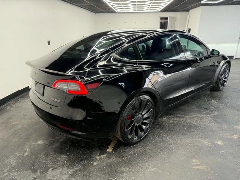 Used 2022 Tesla Model 3 Performance image 5