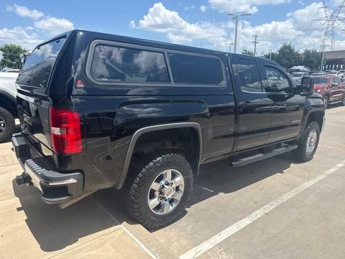 Used 2016 GMC Sierra 2500 SLE w/ HD SLE Value Package AWD/4WD image 4