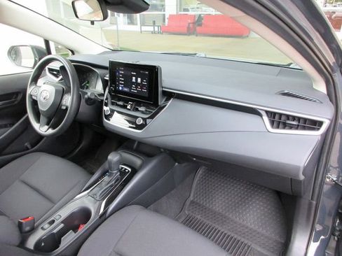 Used 2023 Toyota Corolla LE w/ LE Premium Package AWD/4WD image 22