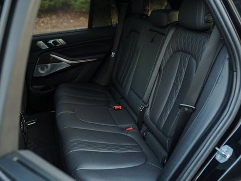 Used 2023 BMW X5 M50i w/ Executive Package image 23