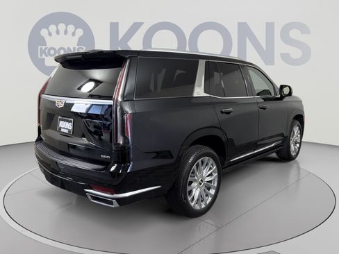 Used 2023 Cadillac Escalade Premium Luxury w/ Performance Package AWD/4WD image 7