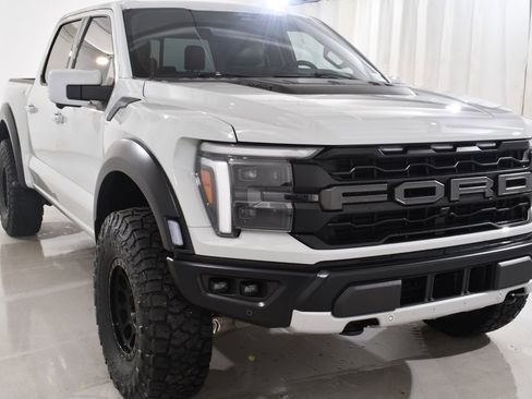 Used 2024 Ford F150 Raptor image 4