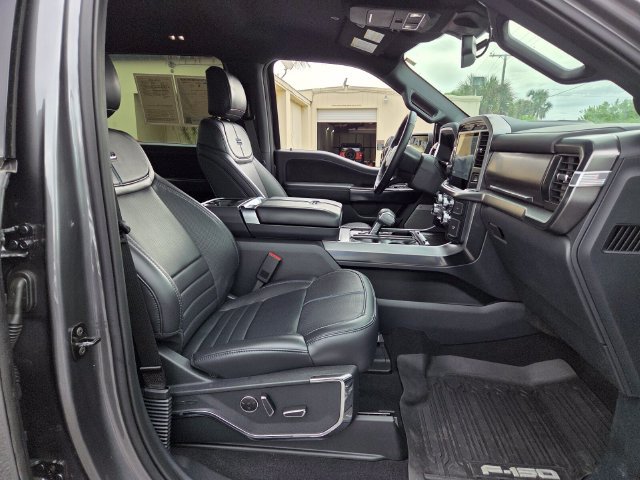 Used 2025 Ford F150 Platinum AWD/4WD image 17
