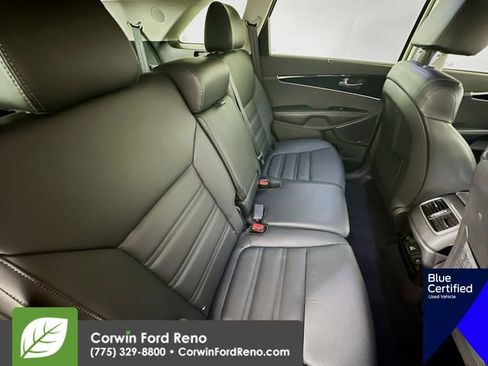 Used 2019 Kia Sorento SX AWD/4WD image 32