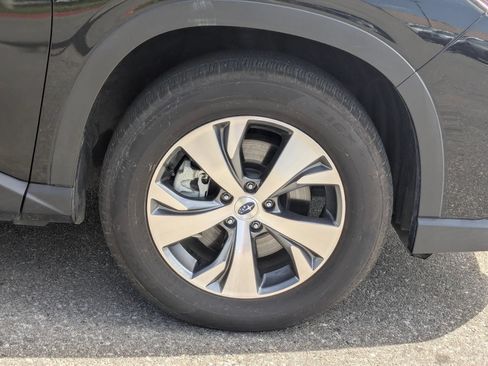 Used 2024 Subaru Ascent Premium w/ Convenience Package AWD/4WD image 11
