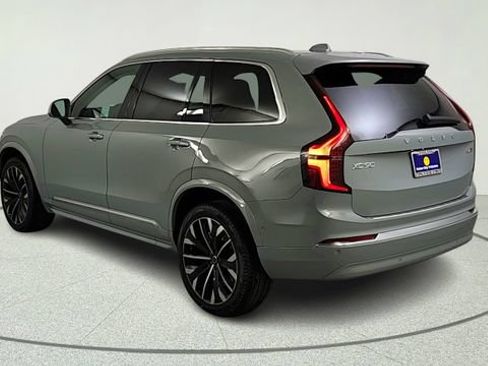 New 2026 Volvo XC90 B6 Plus w/ Protection Package Premier AWD/4WD image 5