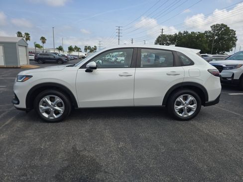 Certified 2023 Honda HR-V LX image 6