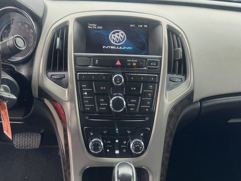Used 2016 Buick Verano w/ Comfort Package FWD image 18
