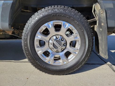 Used 2021 Ford F250 Lariat w/ Chrome Package image 11