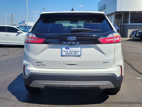 Certified 2023 Ford Edge SEL w/ Convenience Package AWD/4WD image 5