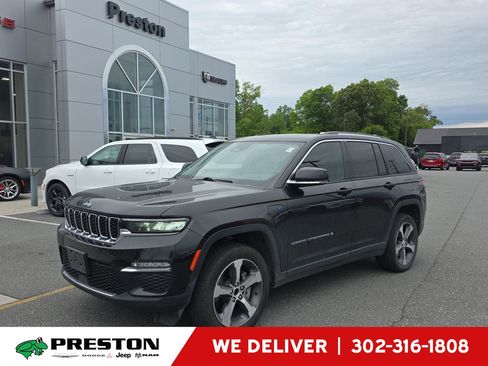 Used 2023 Jeep Grand Cherokee 4WD 4xe image 1