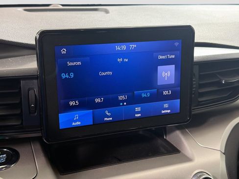 Used 2020 Ford Explorer XLT w/ Comfort Package AWD/4WD image 15