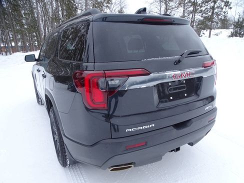 Used 2020 GMC Acadia AT4 w/ GMC Pro Grade Package image 9