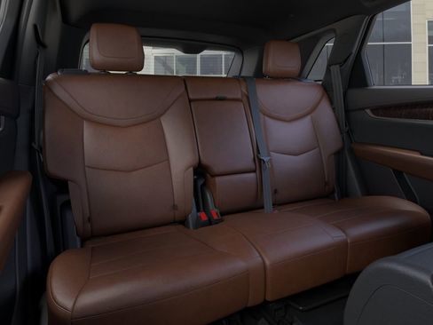 New 2026 Cadillac XT5 Sportv w/ LPO, Floor Liner Package image 17