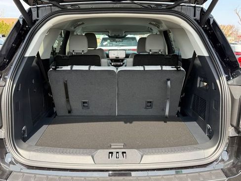 New 2026 Ford Explorer Active image 4