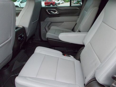 Used 2023 Chevrolet Tahoe Z71 AWD/4WD image 5