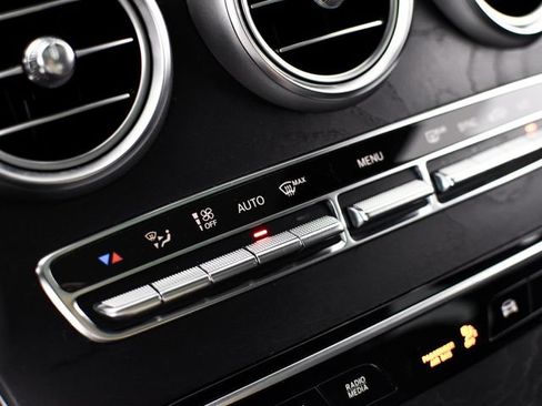 Certified 2022 Mercedes-Benz GLC 300 image 29