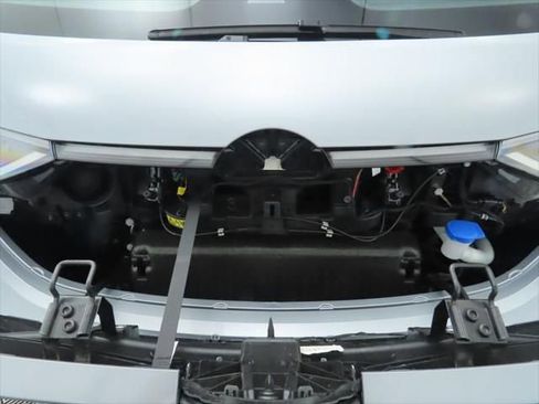 New 2025 Volkswagen ID. Buzz Pro S Plus image 30