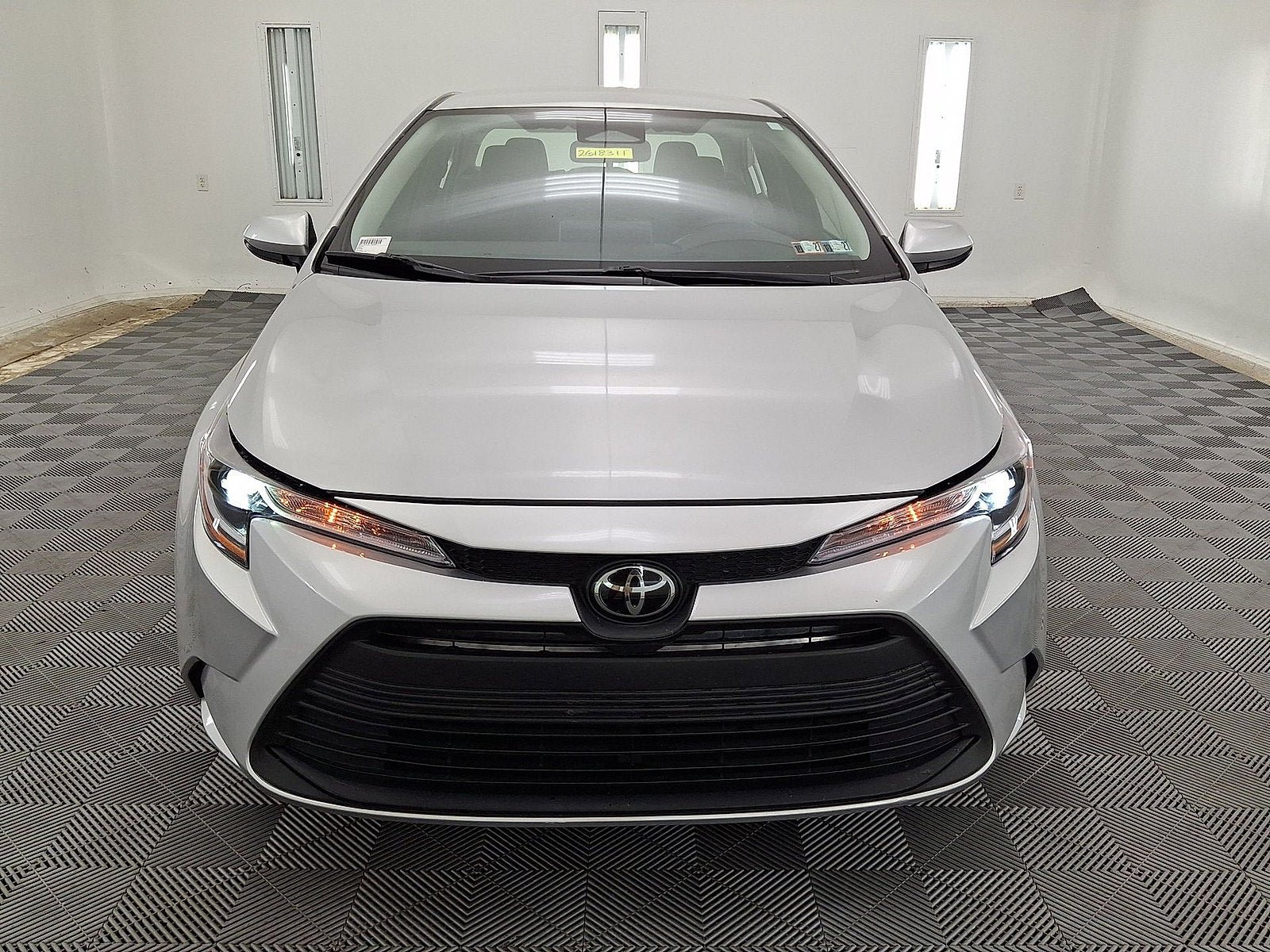 Used 2023 Toyota Corolla LE FWD image 20