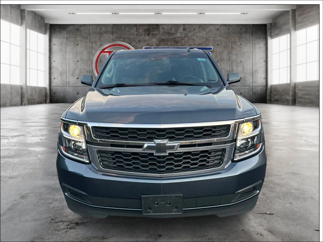 Used 2019 Chevrolet Suburban LT AWD/4WD image 2