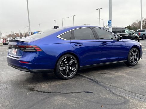 Certified 2023 Honda Accord Sport image 9