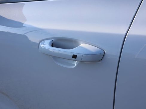 New 2025 Kia Telluride EX image 17