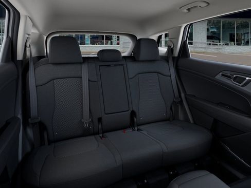 New 2026 Kia Sportage LX image 16