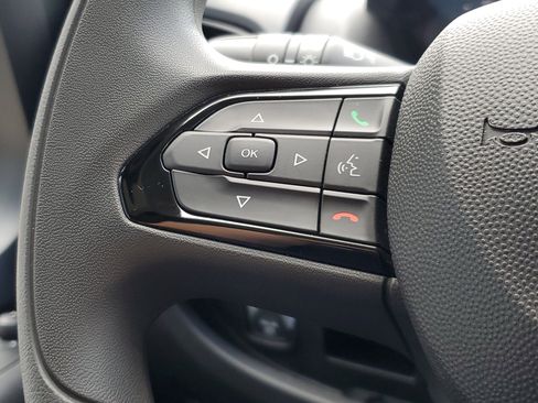 Used 2025 RAM ProMaster 2500 w/ Convenience Group image 10