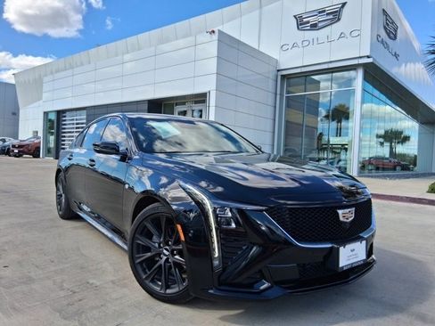 Used 2025 Cadillac CT5 Sport image 1