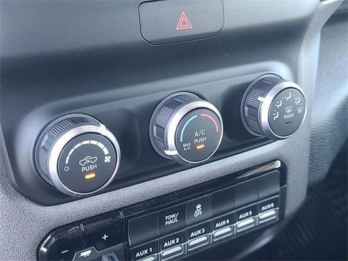 New 2024 RAM 2500 Tradesman image 19