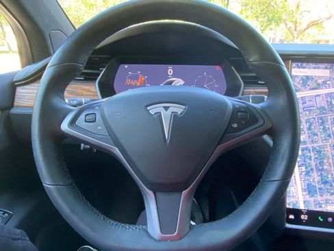 Used 2020 Tesla Model X Long Range AWD/4WD image 15