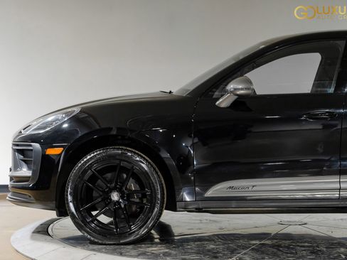 Used 2023 Porsche Macan Turbo AWD/4WD image 14