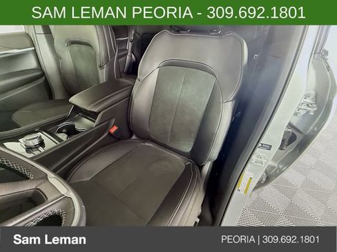 New 2026 Jeep Grand Cherokee Altitude AWD/4WD image 19