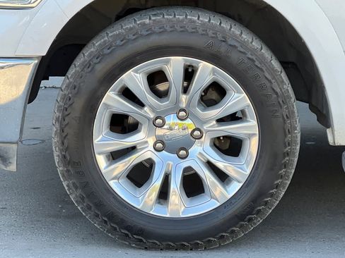 Used 2017 RAM 1500 Laramie Longhorn image 28