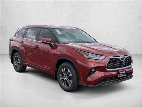 New 2026 Toyota Highlander XLE AWD/4WD image 7
