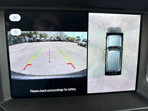 New 2026 Ford Bronco Badlands image 7