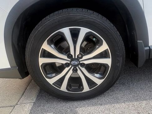 Used 2020 Subaru Forester Limited AWD/4WD image 9
