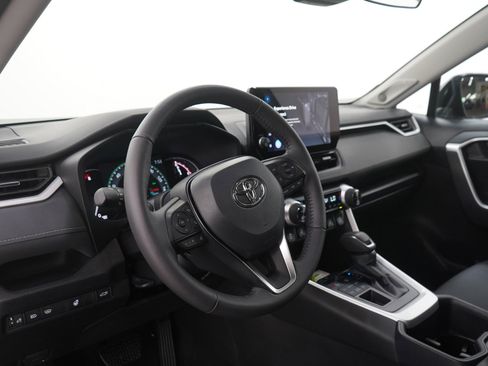 Used 2025 Toyota RAV4 XLE Premium w/ Weather Package AWD/4WD image 26