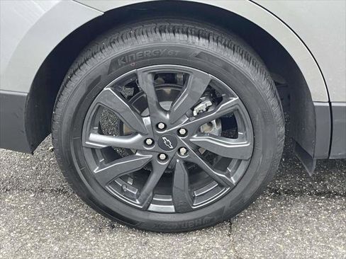 Used 2023 Chevrolet Equinox RS w/ RS Leather Package image 9