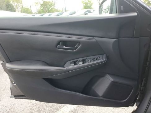 Used 2024 Nissan Sentra S image 29