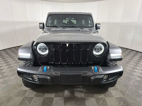Used 2023 Jeep Wrangler Unlimited w/ Dual Top Group AWD/4WD image 9