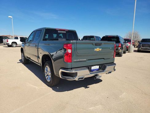 New 2026 Chevrolet Silverado 1500 LT w/ Z71 Off-Road Package AWD/4WD image 6