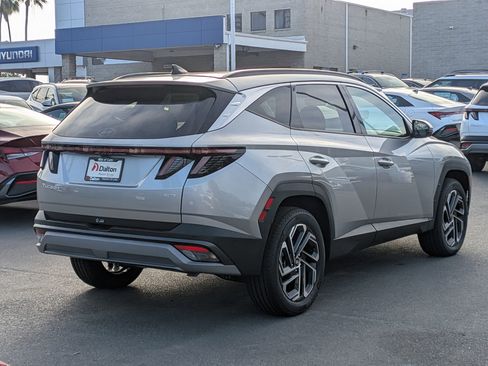 New 2025 Hyundai Tucson Limited image 4