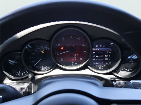 Used 2017 Porsche 911 Carrera GTS RWD image 27