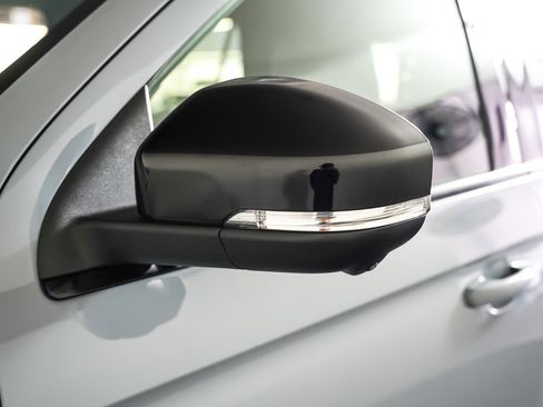 Used 2025 Ford Expedition Max Platinum w/ Stealth Performance Package image 22