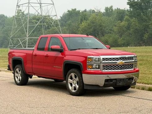 Used 2014 Chevrolet Silverado 1500 LT AWD/4WD image 2