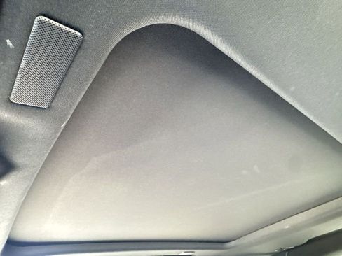 Certified 2025 Cadillac Escalade Premium Luxury image 21