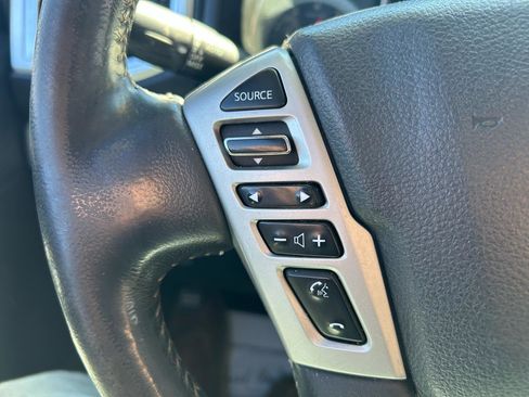 Used 2017 Nissan Titan Platinum Reserve image 17