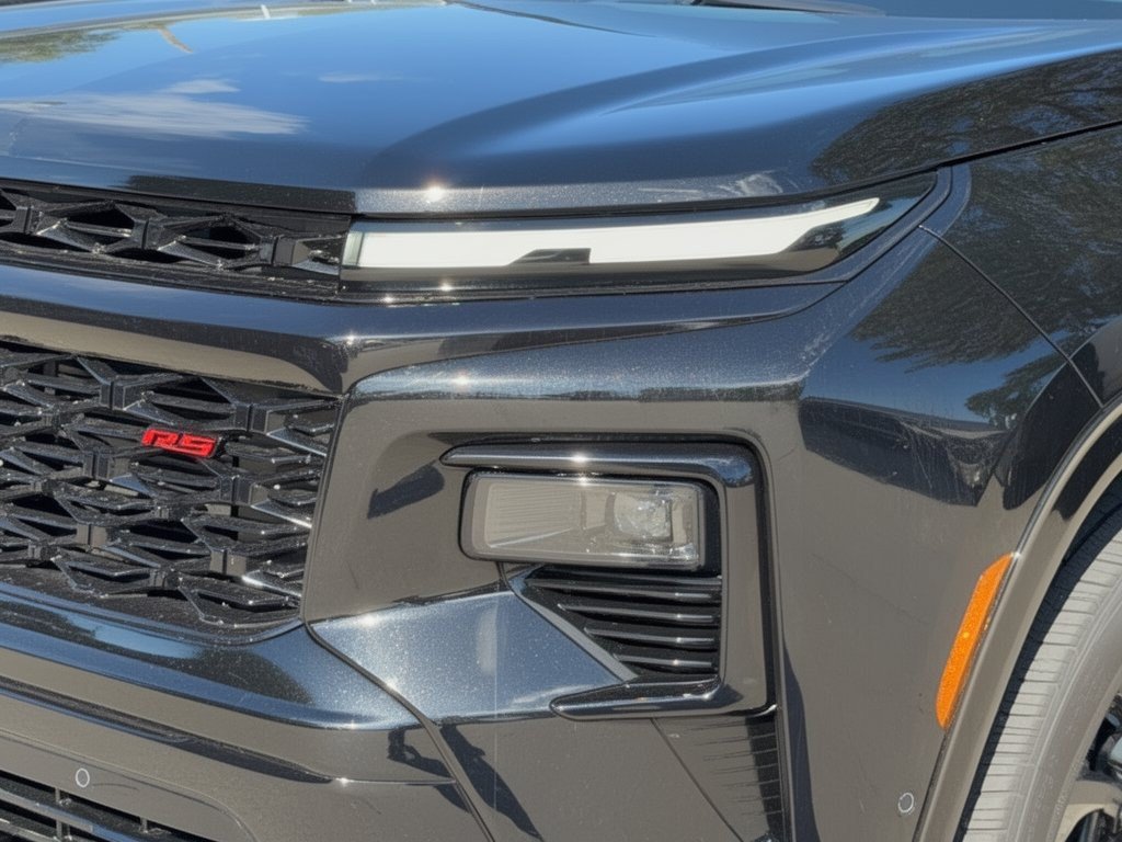 New 2027 Chevrolet Traverse RS FWD image 12